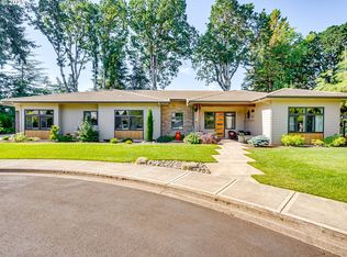 1154 SW Russ Ln, McMinnville, OR 97128