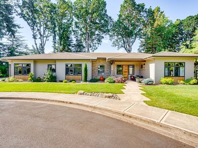 1154 SW Russ Ln, McMinnville, OR, 97128