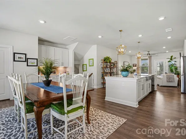 2647 Roseglen Ln #17, Fort Mill, SC 29707