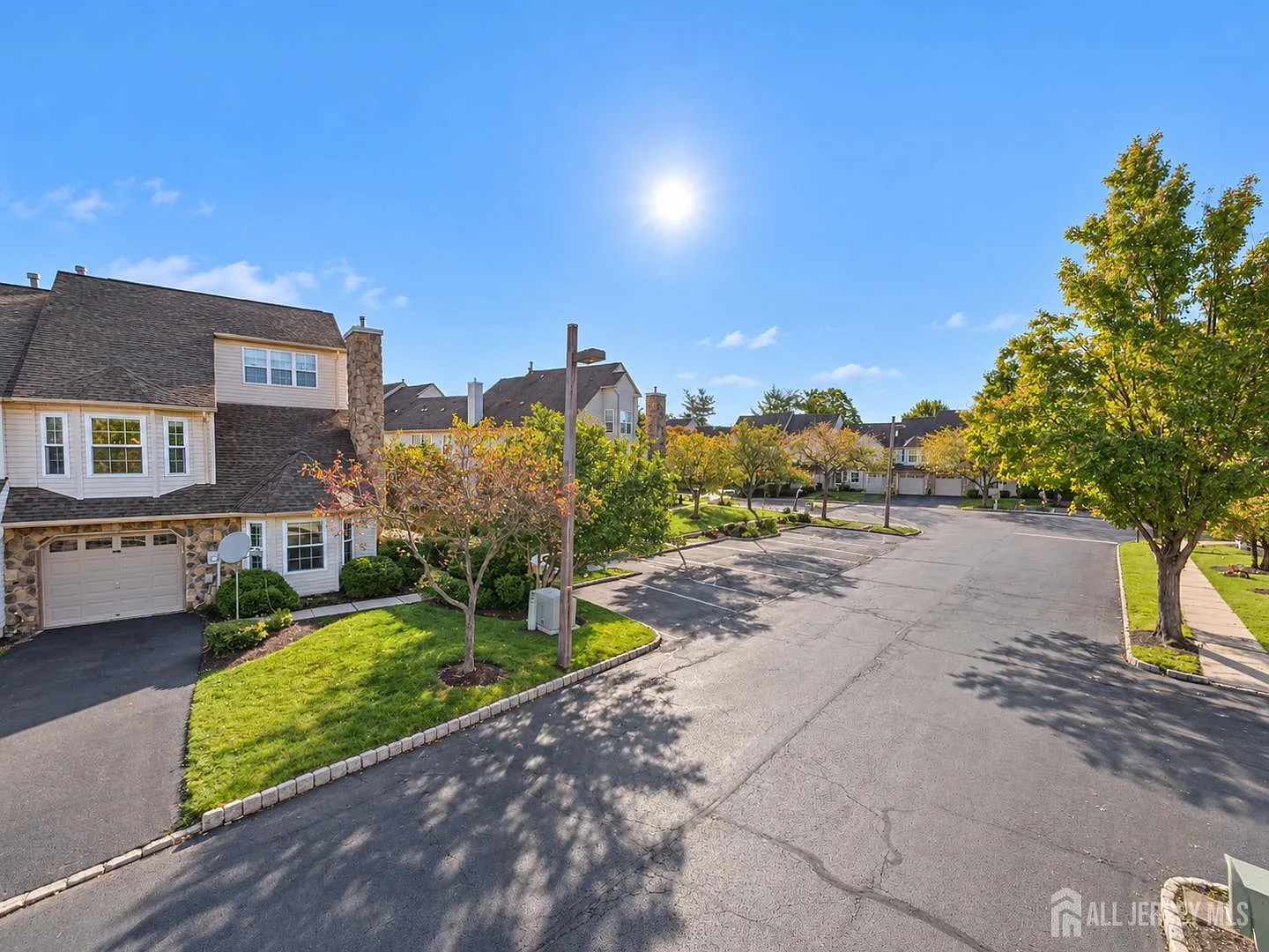 296 Pegasus Rd — Photo 2
