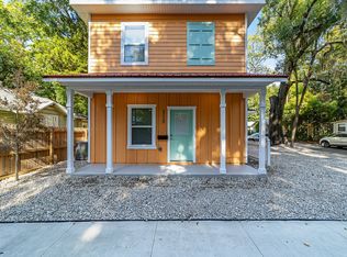 1434 NW 6th Pl, Gainesville, FL 32603