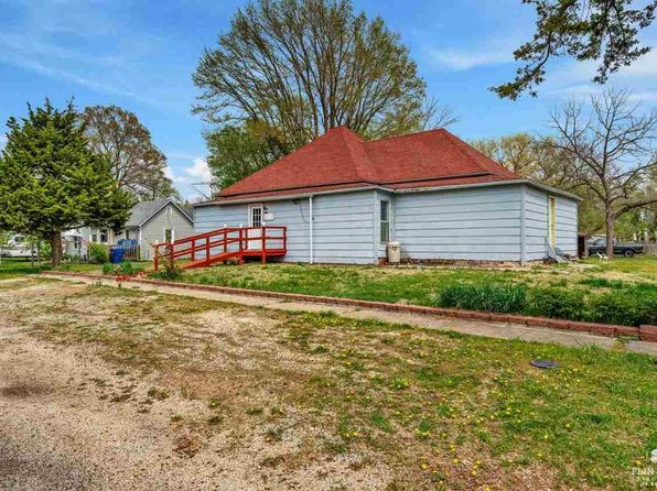 316 S Billings St, Riley, KS 66531