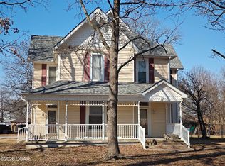 407 Gulf St, Lamar, MO 64759