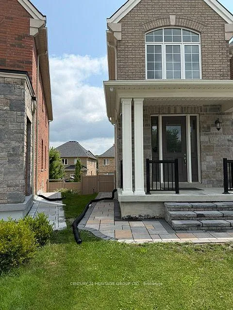 2 bed, $2,000 — Photo 2