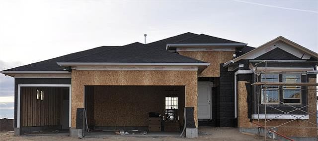 2nd image of 2033 Walnut Creek Ct