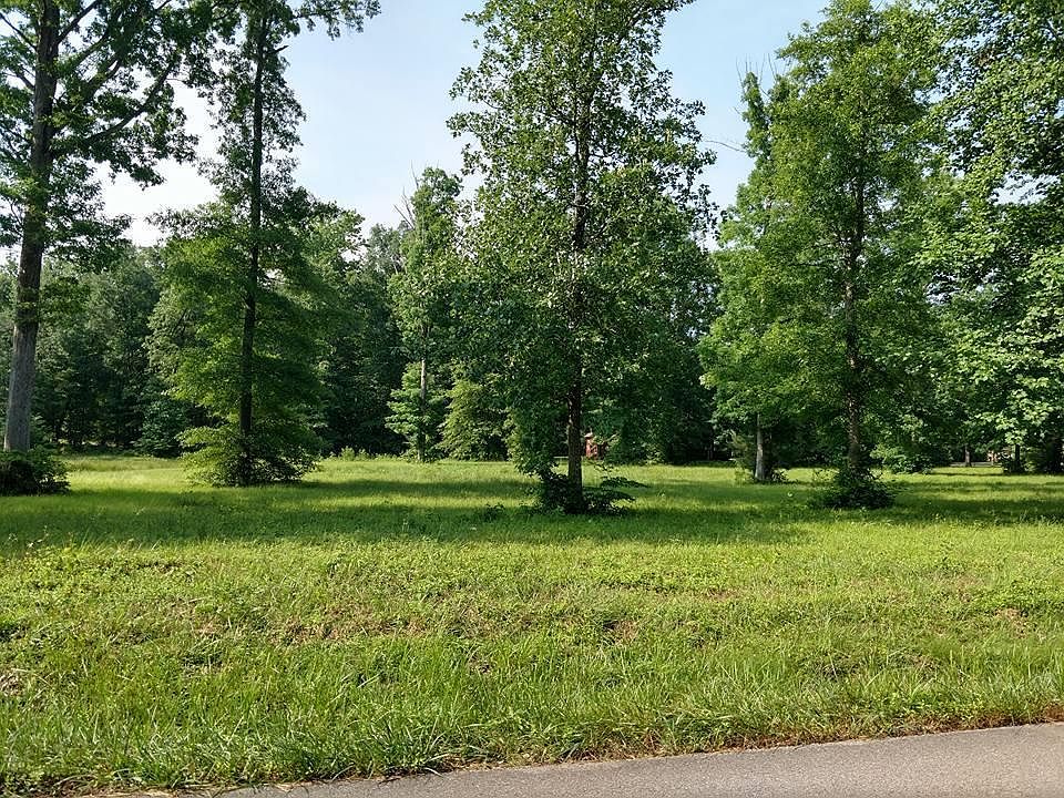 1st image of 45 Woodland Cir
