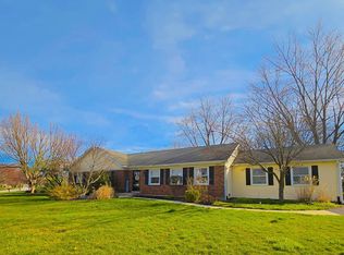 6S245 Cohasset Rd, Naperville, IL 60540