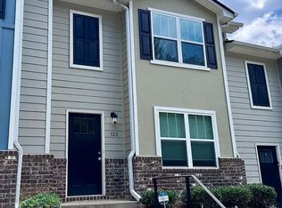 722 Keeshono St, Union City, GA 30291
