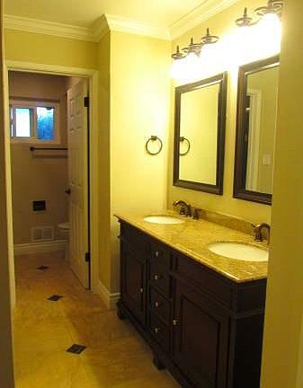 4th image of 628 Forest Ave APT G