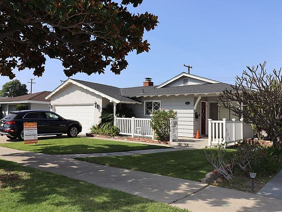 2nd image of 864 N California St