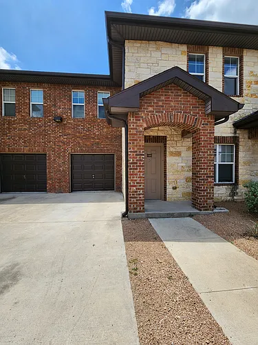2225 Ranch Road 1869 Photo 1