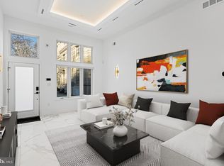 2130 Spring St, Philadelphia, PA 19103