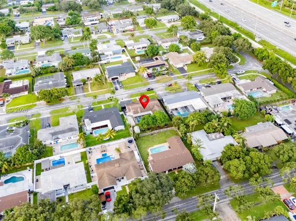 5250 SW 4th Ct, Fort Lauderdale, FL 33317
