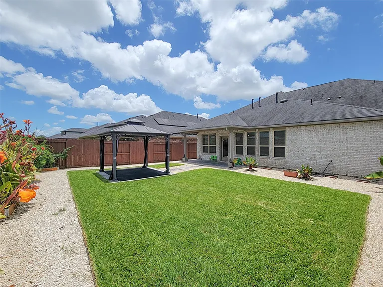 28638 Monarch Cliffs Dr — Photo 50
