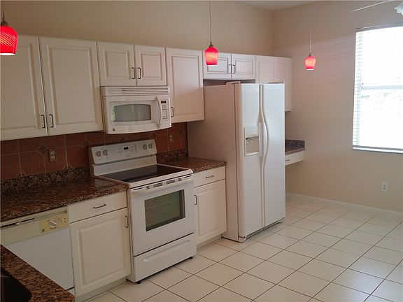 4th image of 3272 Anthem Way