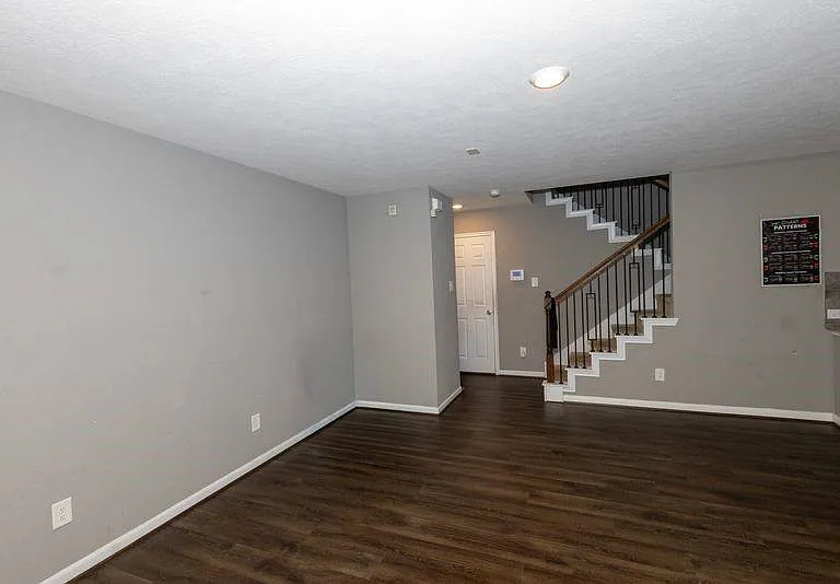 8932 Hollister Commons Ln — Photo 10