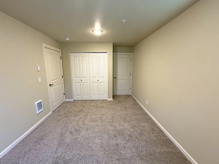 Harmona Heights Apartments — Photo 26