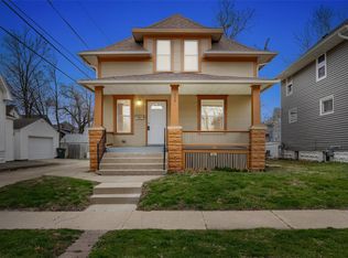 513 16th St SE, Cedar Rapids, IA 52403