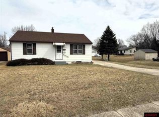 212 Linden St, New Ulm, MN 56073