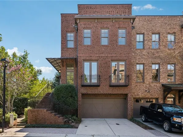 400 Canton Walk, Roswell, GA 30075