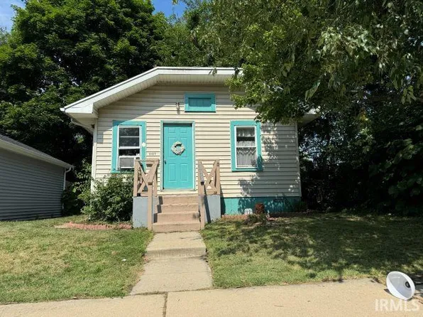 1107 Howard St, Mishawaka, IN 46545