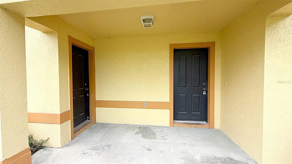 4 bed, 3.5 bath, 1730 sqft, $2,000 — Photo 4