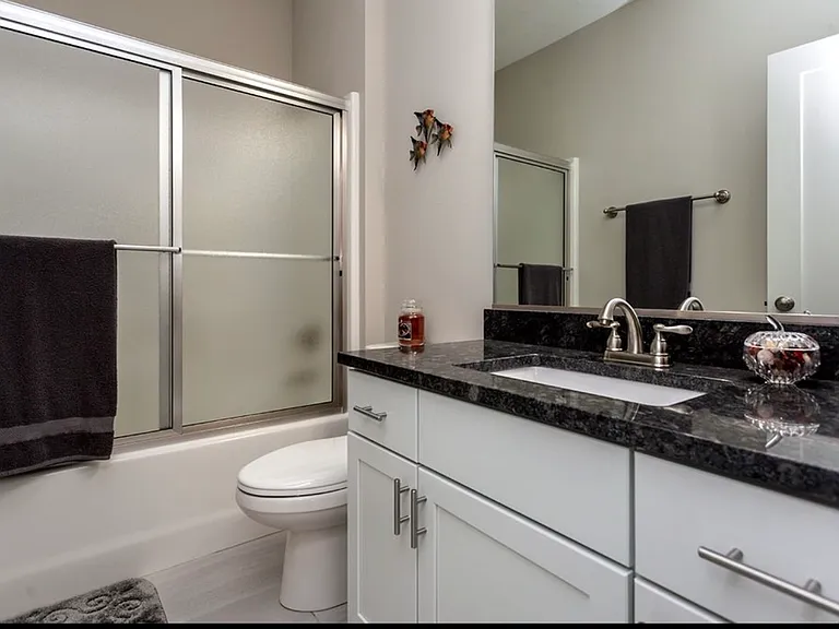 2714 NW 164th Ln — Photo 7