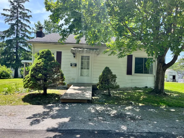 1015 W Elm St, Hartford City, IN 47348