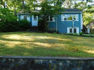 27 Parker Rd, Pembroke, MA 02359