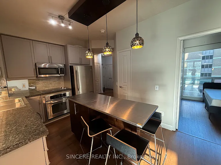 1121 Bay St #1701 — Photo 17