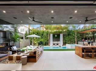 806 N Genesee Ave, Los Angeles, CA 90046