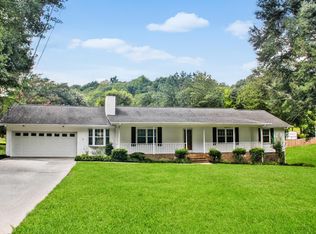 595 Avondale Dr, Rocky Face, GA 30740