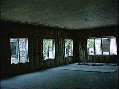 2nd image of 1016 Douglas Rd