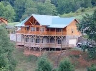 41 October Scenic Dr, Waynesville, NC 28785