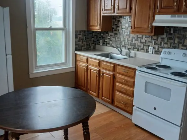 1350 N Front St #3, Reading, PA 19601