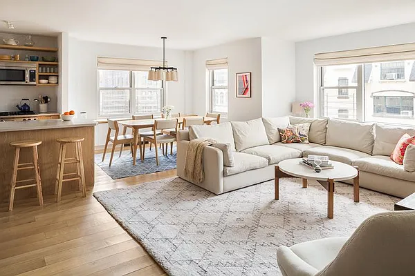 Sold by Town Residential | media 5