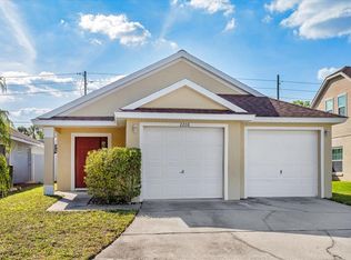 2208 Woods Edge Cir, Orlando, FL 32817