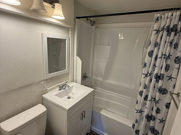 2511 Northrup Pl — Photo 4