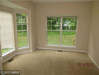 4th image of 12 Woodmont Ct