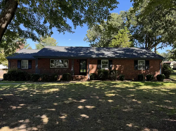 7238 Bellspring Dr, Mechanicsville, VA 23111