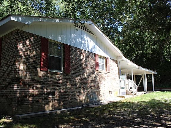 3rd image of 30 Evergreen Dr