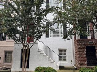 1027 Pearl Point, Sandy Springs, GA 30328