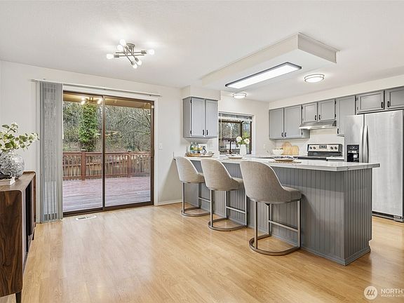 5th image of 23506 13th Place W