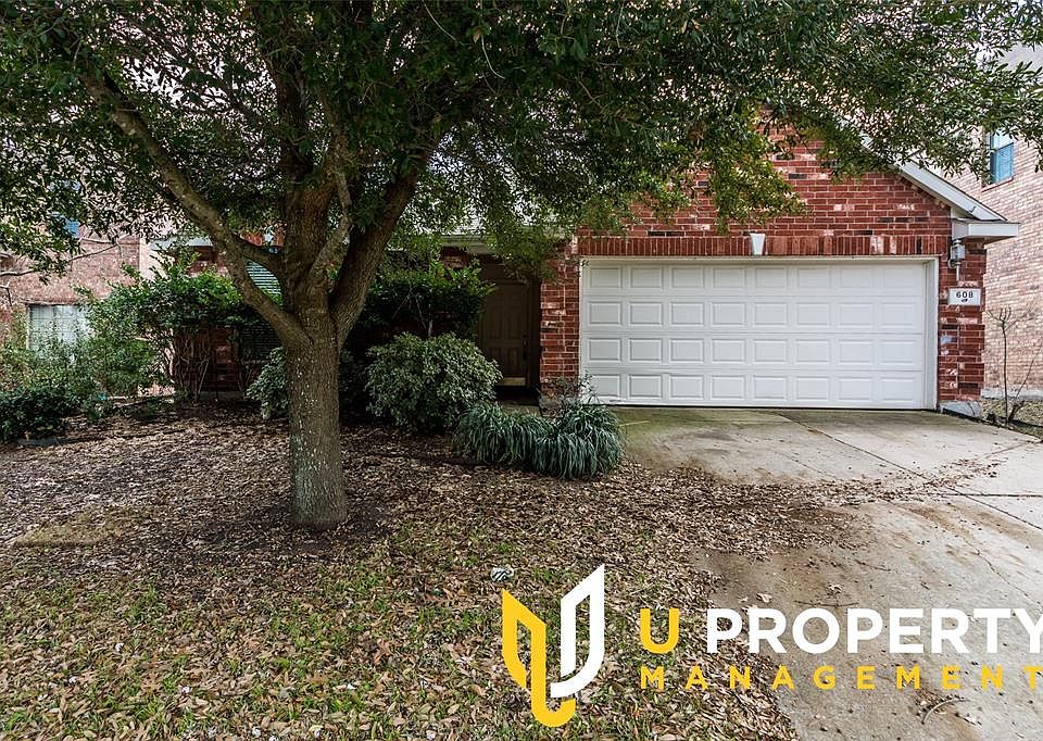 1st image of 608 Cypress Hill Dr