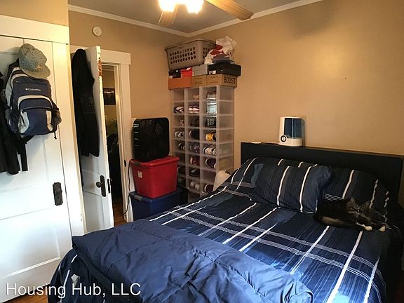 3rd image of 526 Smith Ave S #1