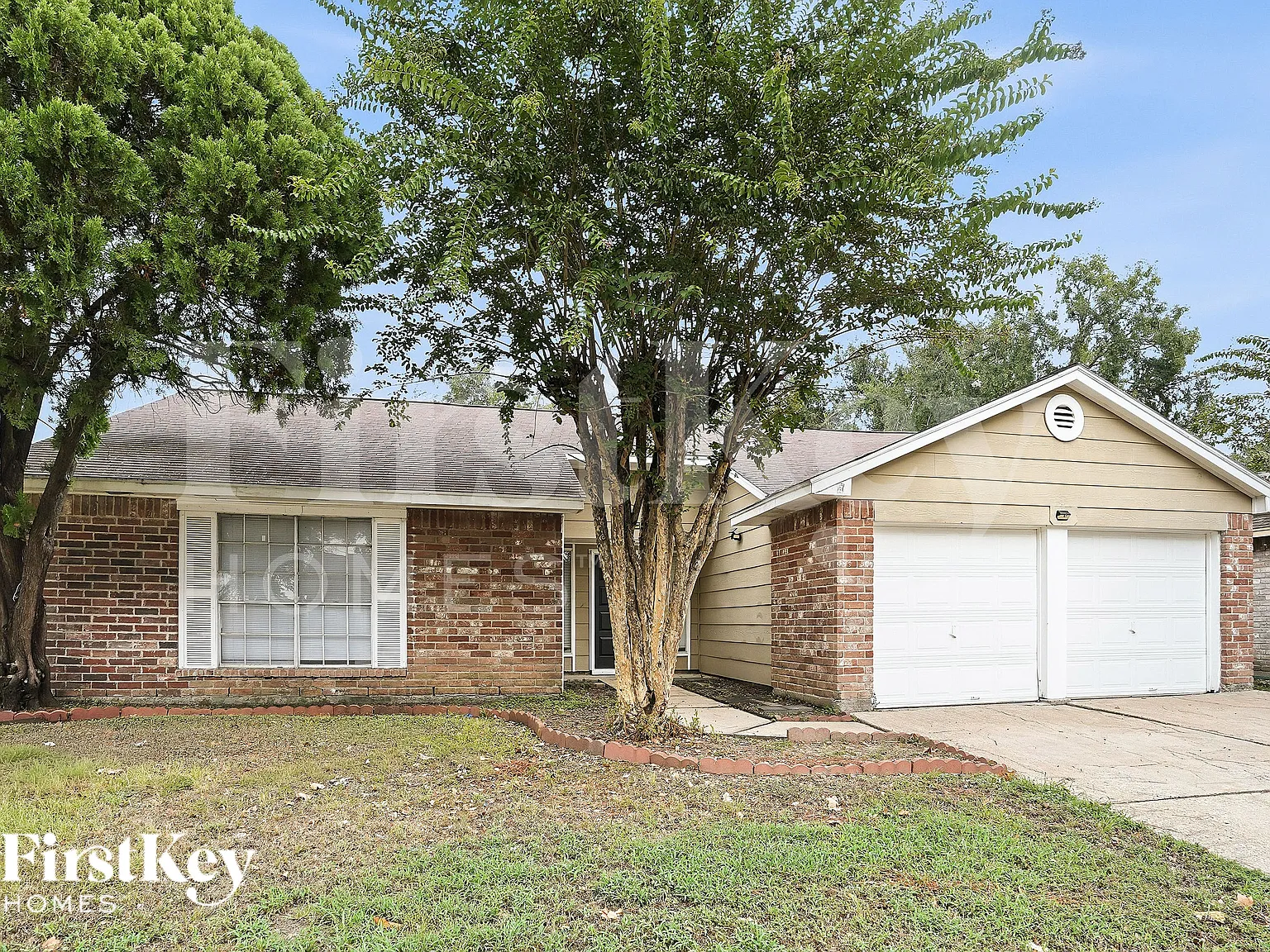3 bed, 2.0 bath, 1600 sqft, $1,780 — Photo 2