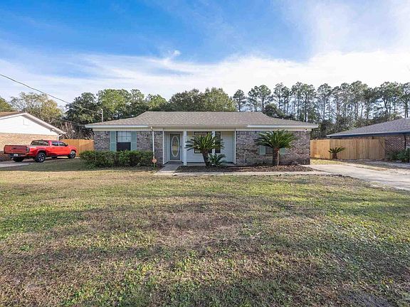 5th image of 10601 Silver Creek Dr