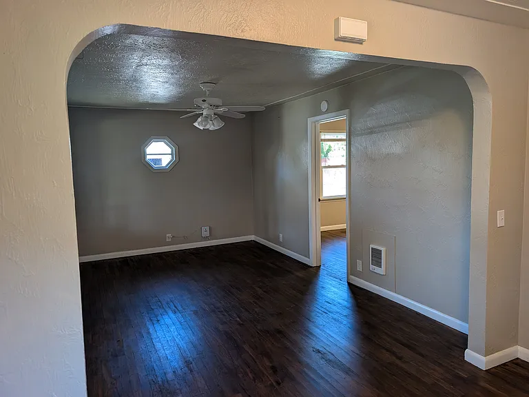2265 Breyman St NE — Photo 7