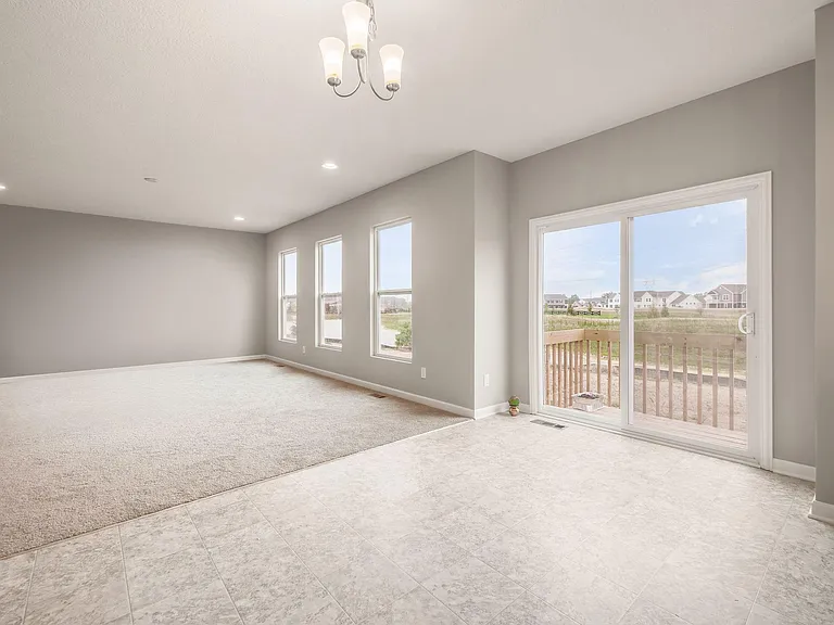 6823 Dulles Dr — Photo 17