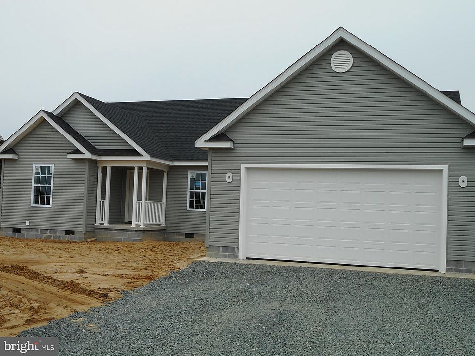 2nd image of 7 Highland Dr E